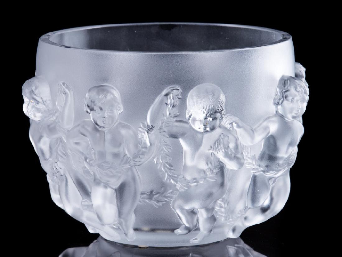 LALIQUE LUXEMBOURG FIGURAL VASE (1 of 4)