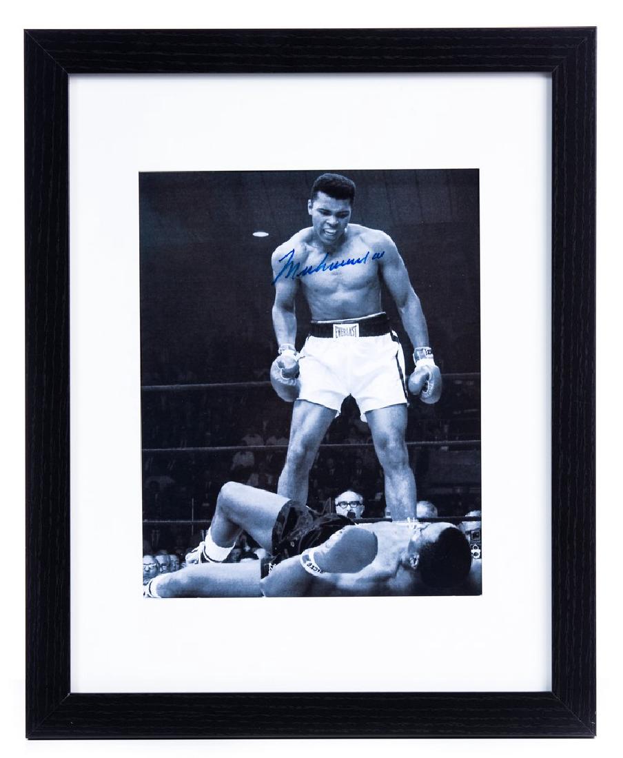 MUHAMMAD ALI AUTOGRAPH PHOTO FRAME (1 of 5)