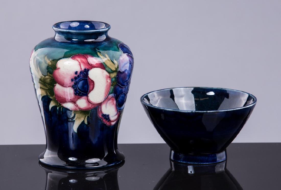 2 PIECE MOORCROFT ENGLISH POTTERY (1 of 3)