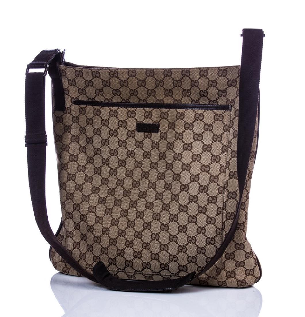 gucci signature crossbody bag