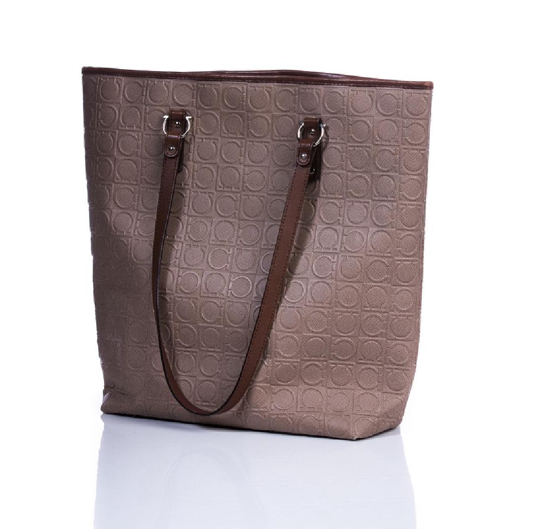 FERRAGAMO TOTE BAG (1 of 3)