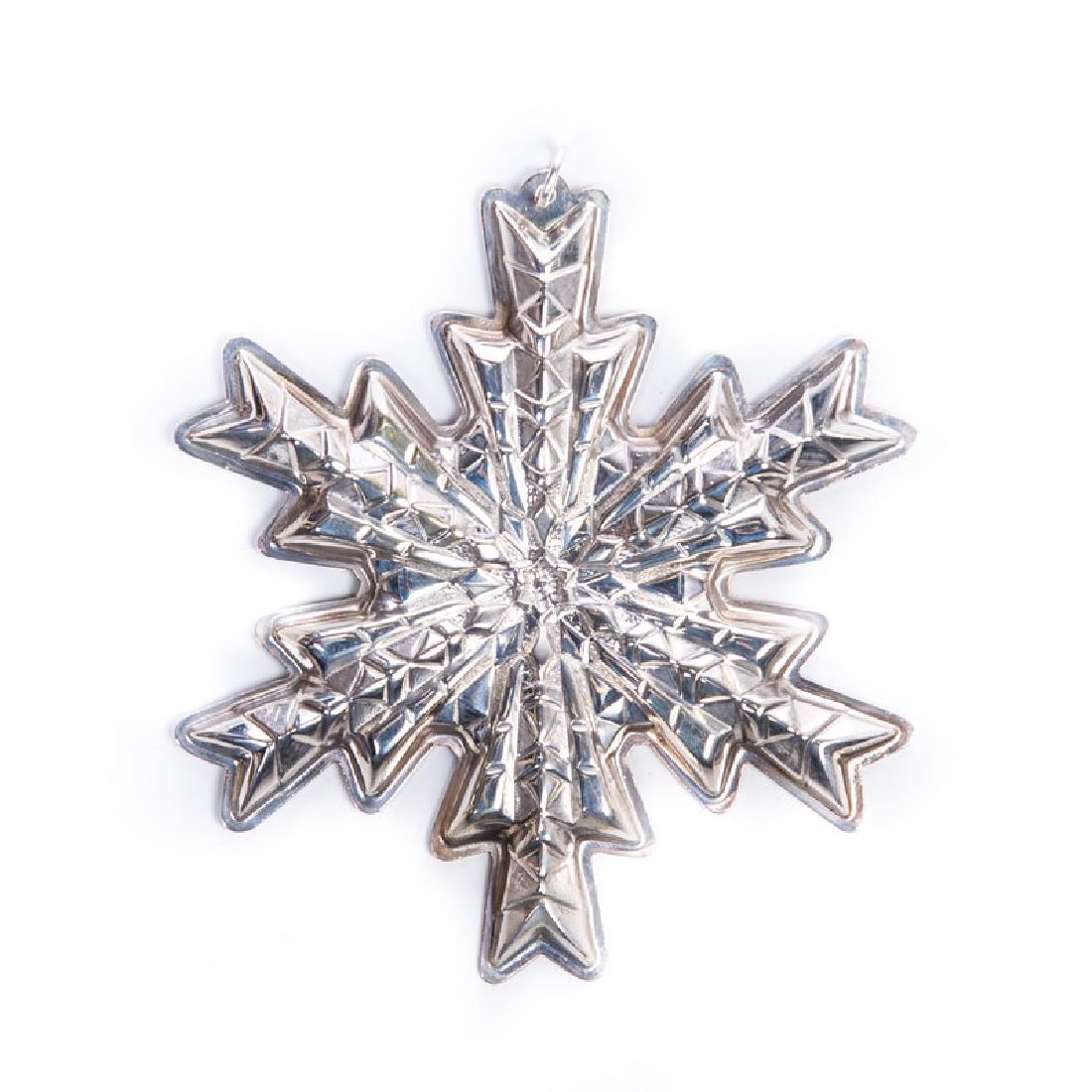 GORHAM STERLING CHRISTMAS 1978 SNOWFLAKE ORNAMENT (1 of 2)