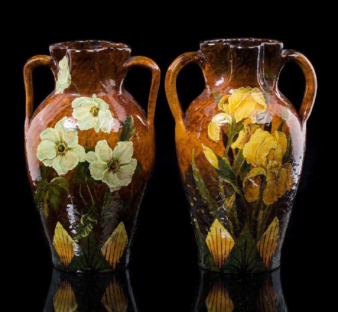 PR ANTIQUE HANDLEY POTTERY 2 HANDLE OF VASES SIGN Jan 14, 2018