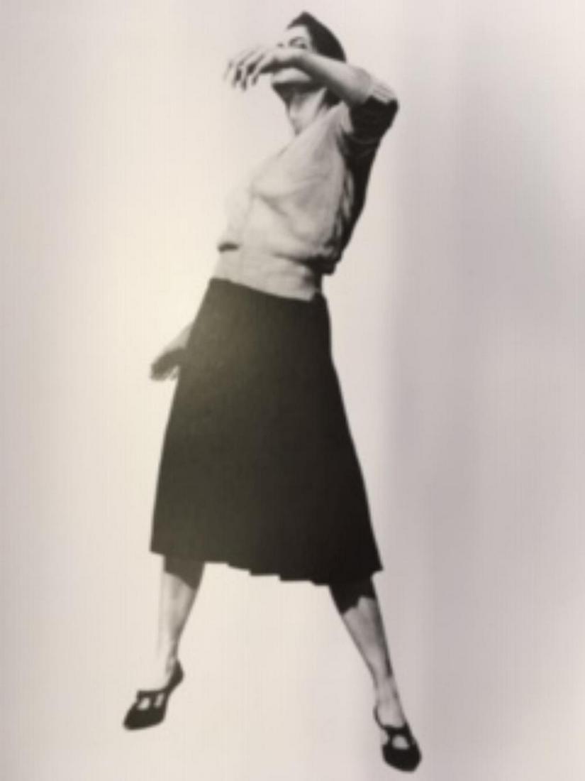 ROBERT LONGO Men In The Cities, Lithograph 1986: ROBERT LONGO, Vintage portfolio catalogue printed in Japan 1986 on quality paper. 11x14 inches matted size