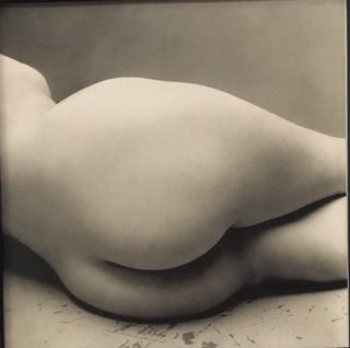 Irving Penn, Nude no 143, New York 1949-50: Irving Penn, Nude no 143, New York 1949-50. Vintage printing from portraits The actual items are crisp images Black on black archival matting , approx : 12x12 inches
