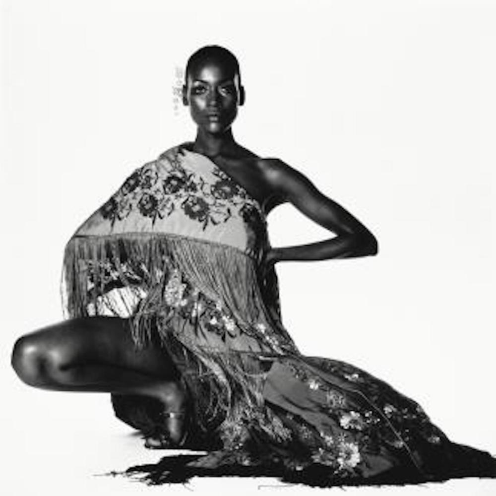 Irving Penn Naomi Sims in scarf New York 1969: Irving Penn Naomi Sims in scarf New York 1969 Photolitho. 8x8 Inch image 12x12 Inch matted
