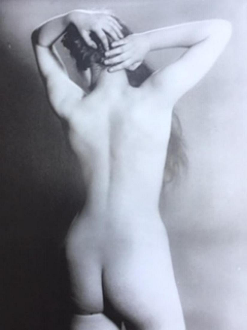 Man Ray Nude C.O. 1930 Photo litho: Man Ray-Nude C.O. 1930 Medium: Photo litho Note: Dimensions provided include matting