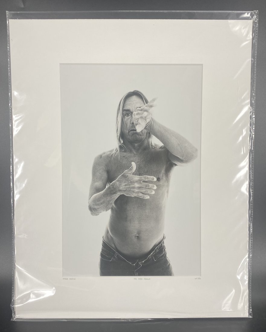 Xavier Martin The Rock Iguana L/E Photo COA Iggy Pop: Photographer: Xavier Martin Title: The Rock Iguana Celebrity: Iggy Pop Certificate of Authenticity from YellowKorner affixed to the back Matted Dimensions: 16 x 20 Protected with Clear Mylar Sleeve (a