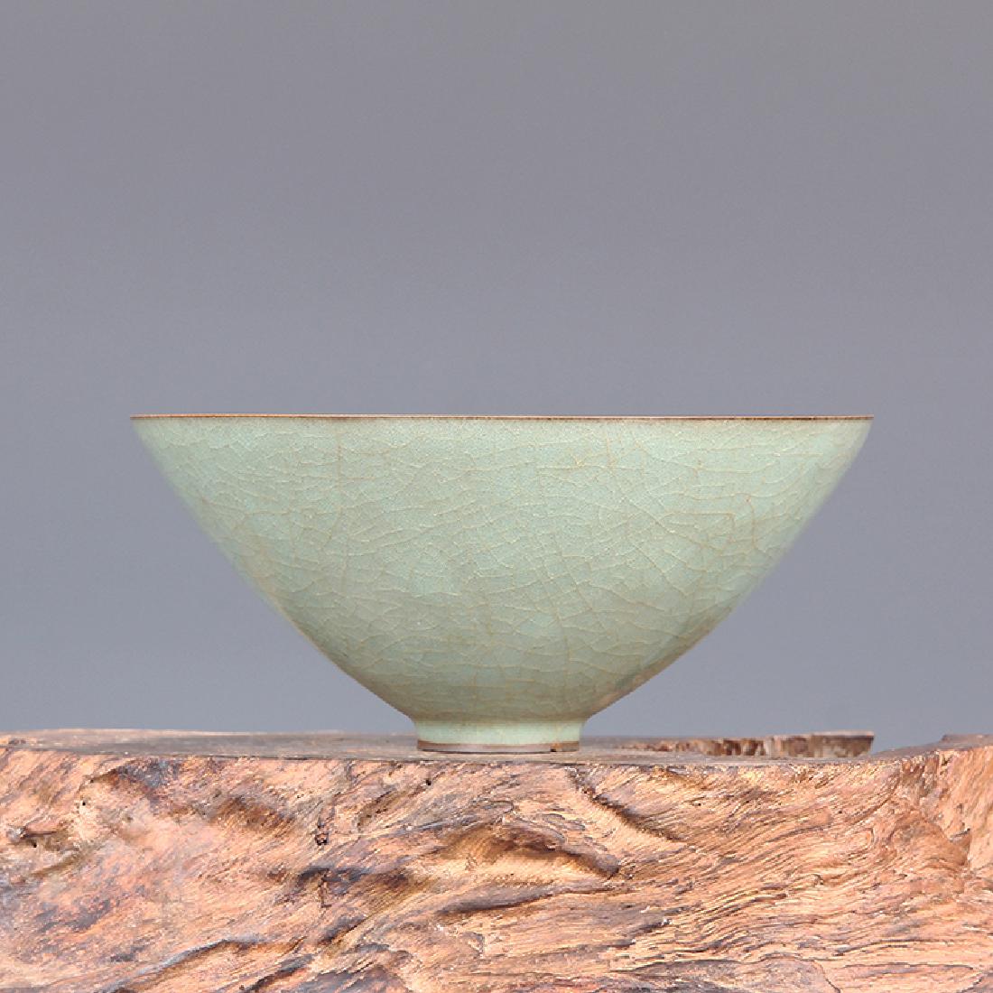 Chinese Song Dynasty Guan Ware Green Glaze Porcelain (1 of 7)