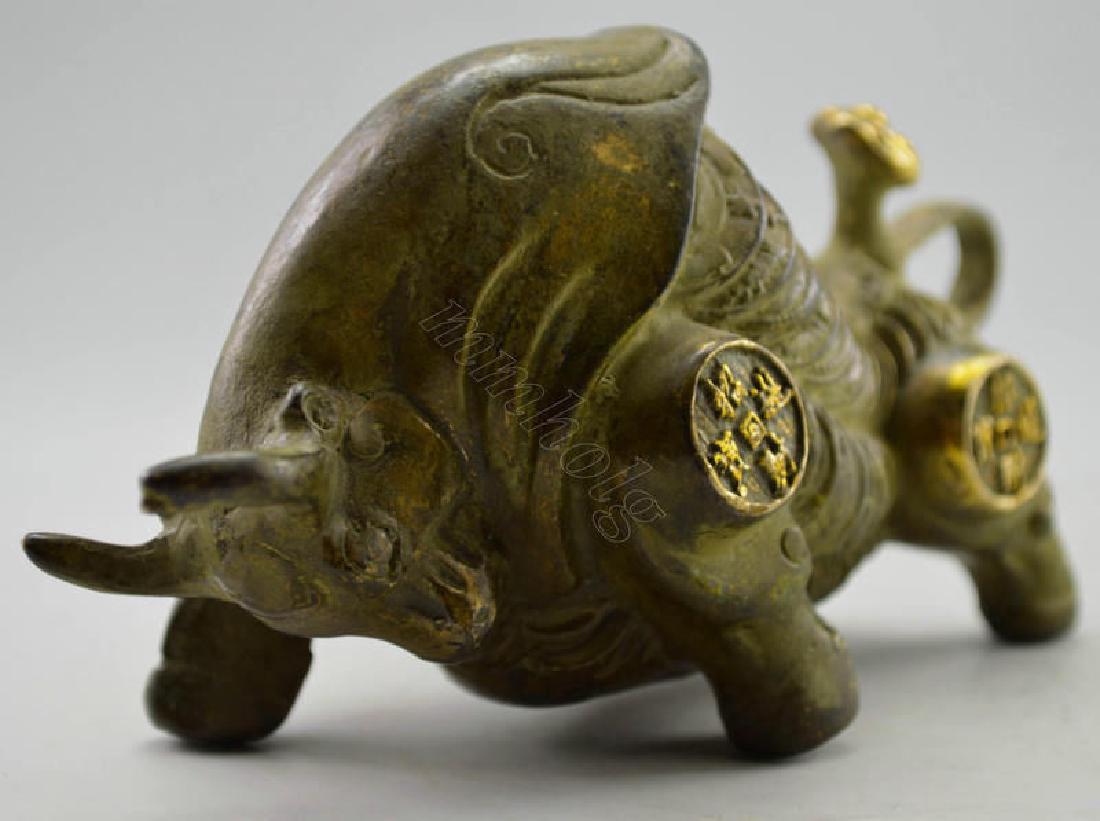 Decorated Old Bronze Carved Bring Coin wealthy Cattle (1 of 4)