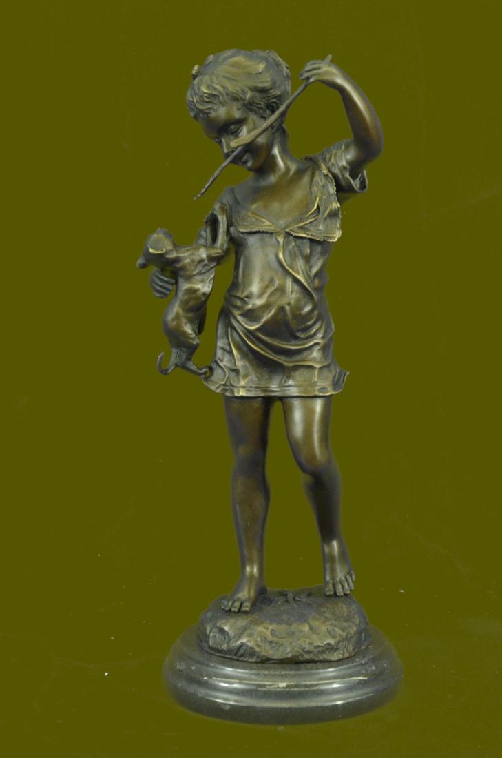 Bronze Sculpture Hello Kitty Cat Love Sweet Girl With: This sculpture is in perfect condition. Bronze Dimensions with Marble Base:Height 15.5" x Width 6" Marble Dimensions: Diameter 6". Height without base: 14 1/2" Weight : 12 LBS