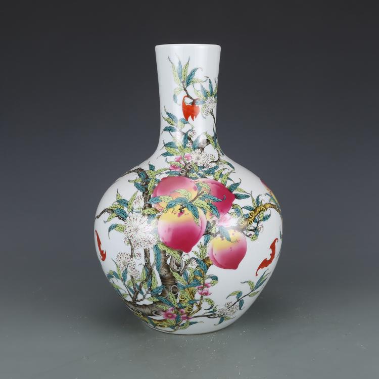 Qian Long colorful bottle (1 of 9)
