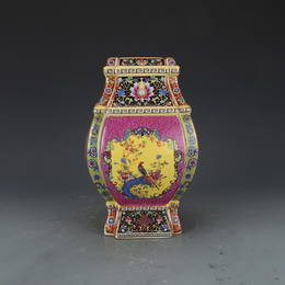 Qing dynasty colorful square pot with flower and bird