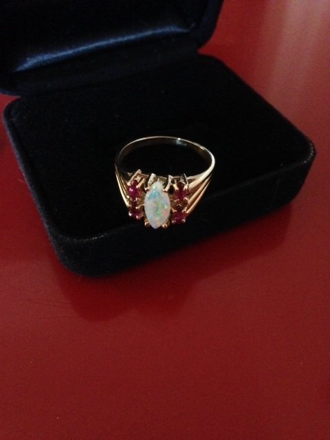 Opal and Ruby 14k Gold Ring Size: 8 (1 of 10)