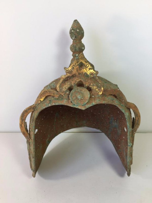 Chinese bronze helmet (1 of 10)