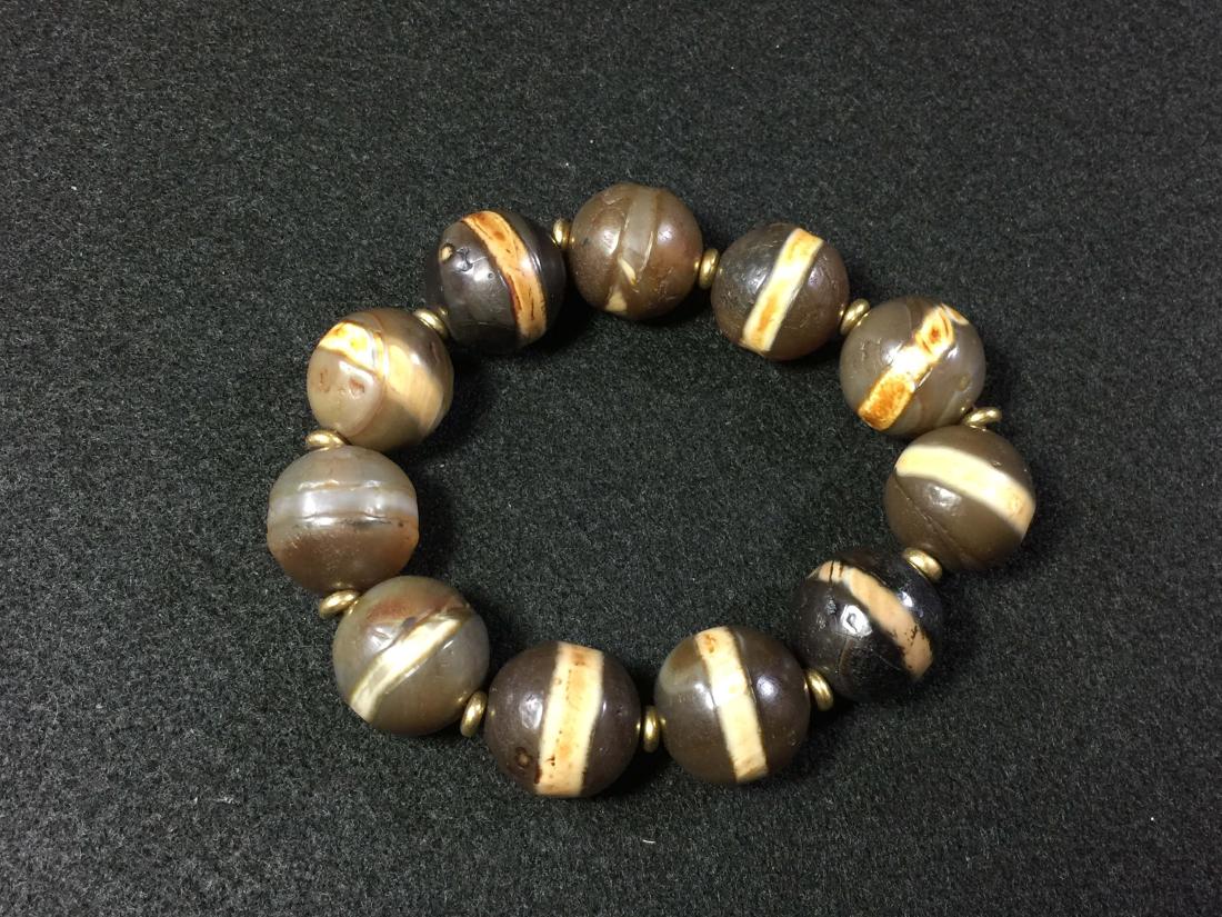 Vintage Dzi bead bracelet (1 of 10)