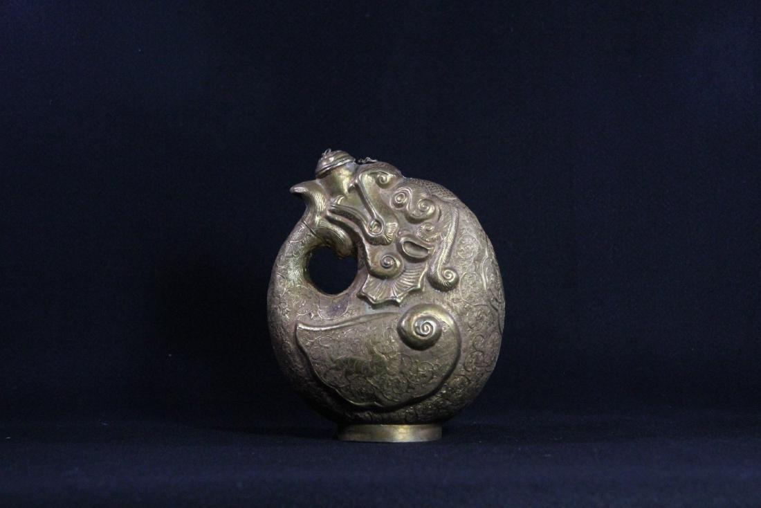 Chinese vintage gold metal vase (1 of 10)