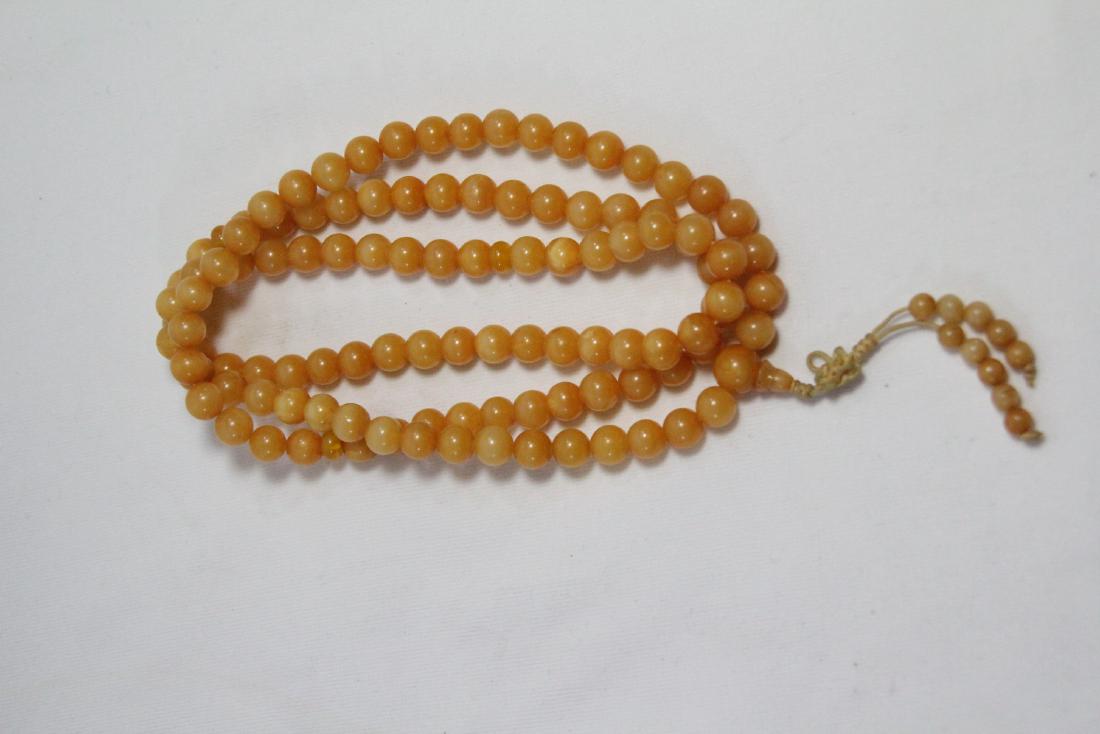 Chinese amber bead necklace (1 of 9)