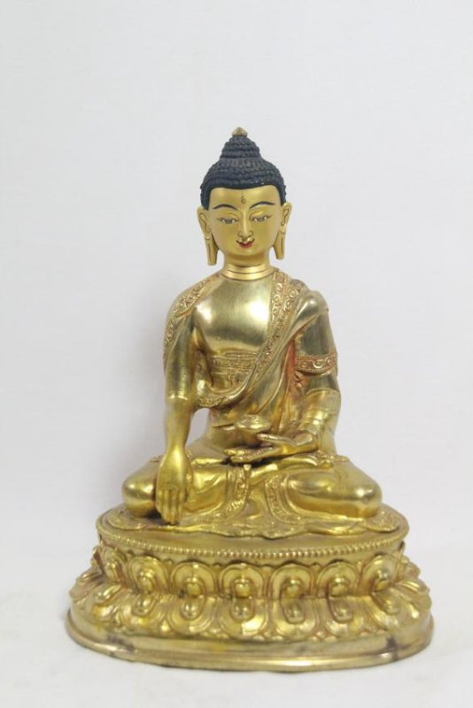 Chinese gilt bronze sculpture (1 of 10)