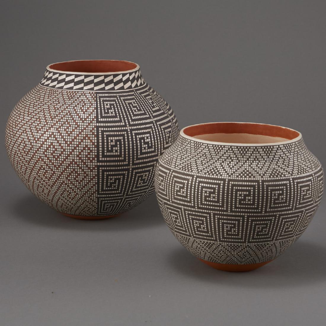 2 Frederica Antonio Acoma Pueblo Pottery Jar (1 of 6)