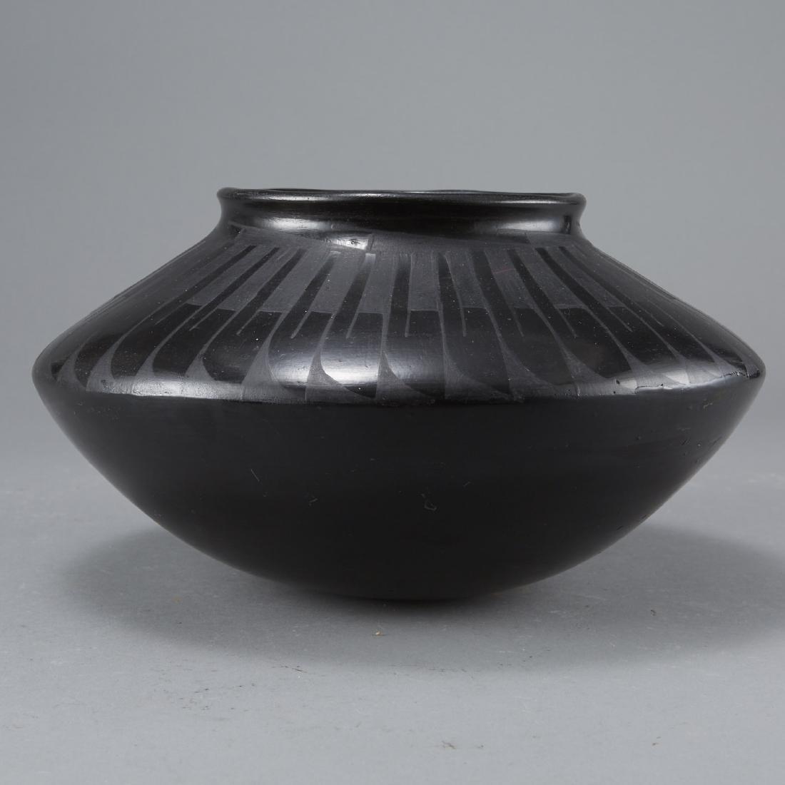 San Ildefonso Blackware Jar (1 of 4)