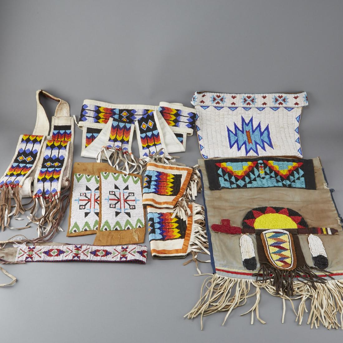 6 Native American Beaded Objects Cheyenne (1 of 6)