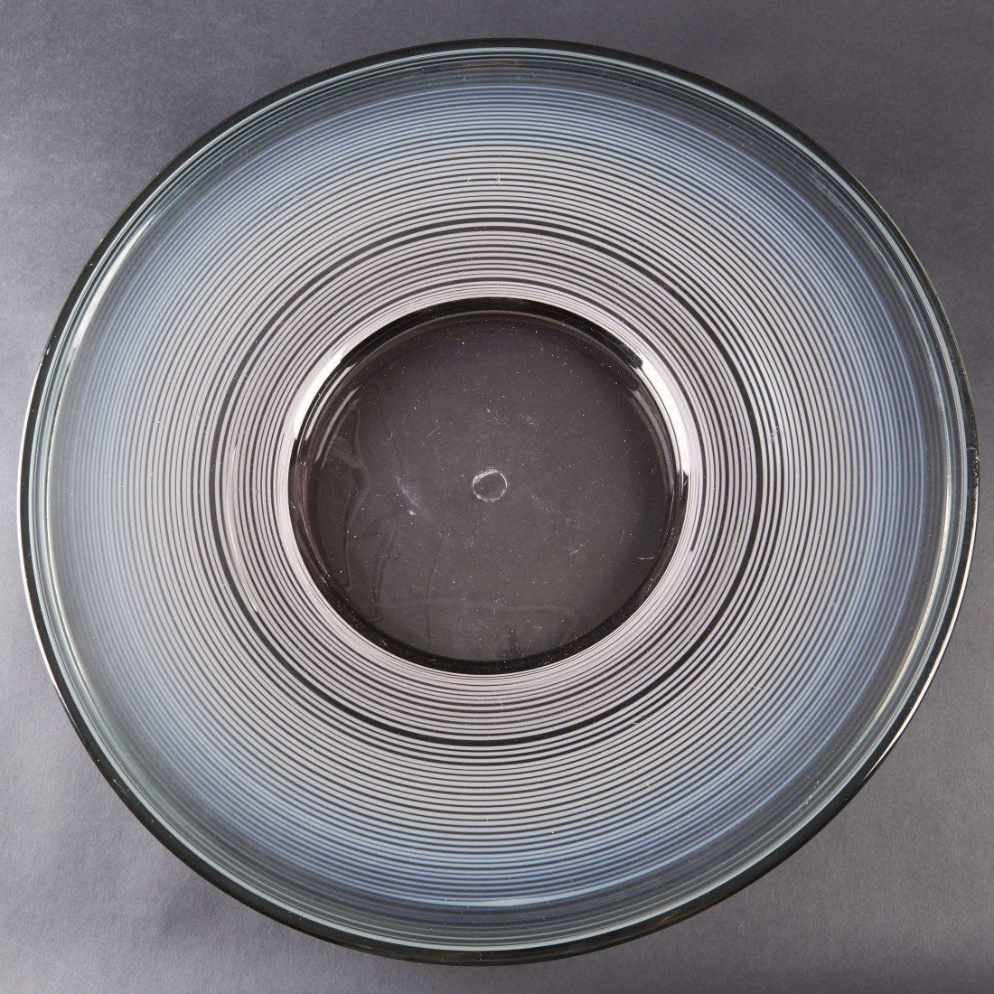 Benjamin Moore Glass Charger (1 of 3)