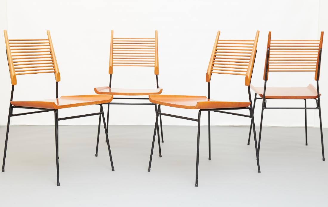 Set of 4 Paul McCobb Planner Group Dining Chairs: Paul McCobb (1917-1969) for Winchendon, USA. Set of four mid-century Planner Group dining chairs model 1533, designed 1953. Maple and enameled steel. Retain original labels (some partial) under the se