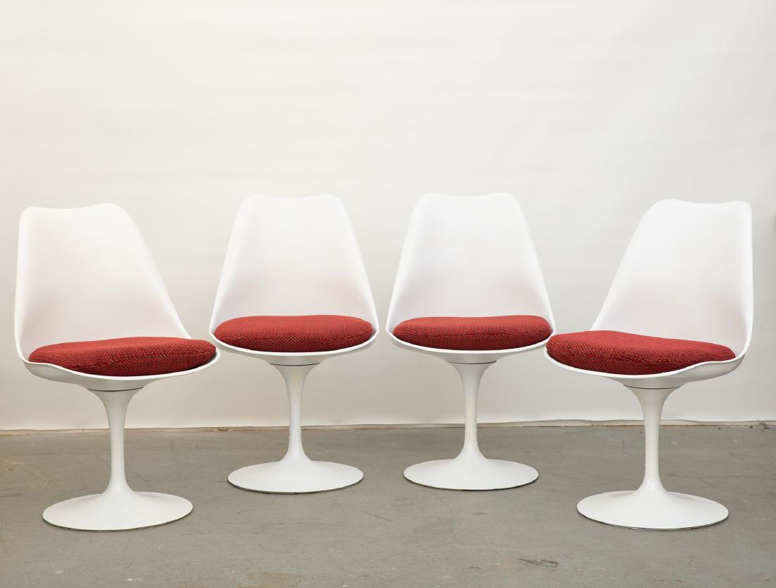 4 Eero Saarinen for Knoll Tulip Chairs (1 of 4)