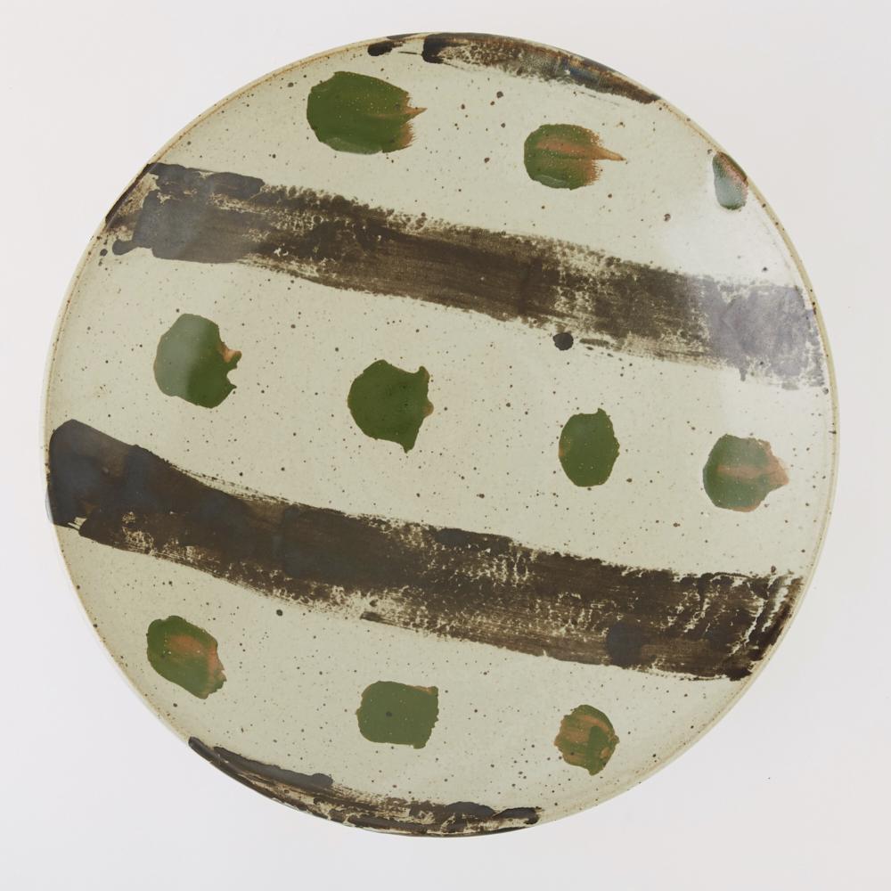 Warren MacKenzie Large Studio Pottery Charger: Warren MacKenzie (1924-2018). Large studio pottery ceramic charger. Glazed stoneware. Warren MacKenzie was a renowned Minnesota studio potter. A student of Bernard Leach and Shoji Hamada, he is credit
