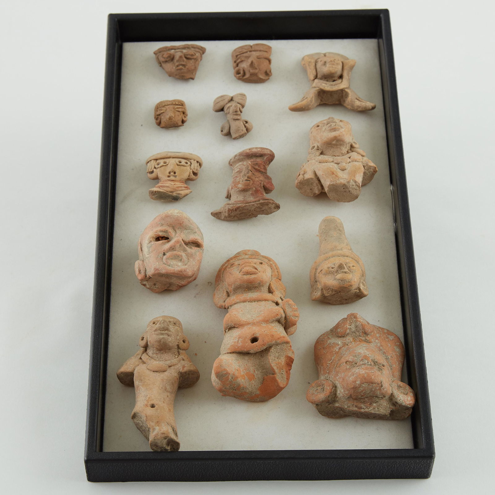 Grp: 13 Huastec and Maya Pre-Columbian Pottery He (1 of 2)