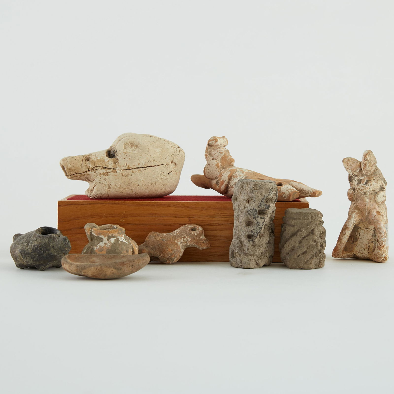 Grp: 9 Mexican Pre-Columbian Artifacts (1 of 8)