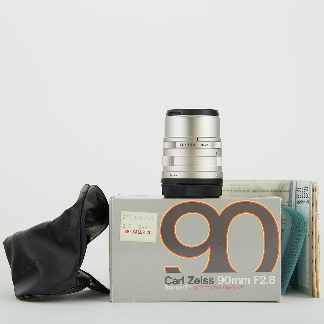 Carl Zeiss 90 mm F2.8 SonnarT* Camera Lens for Co: Carl Zeiss 90 mm F2.8 SonnarT* camera lens for Contax G Mount. Serial No. 7693700. SKU: 02781
