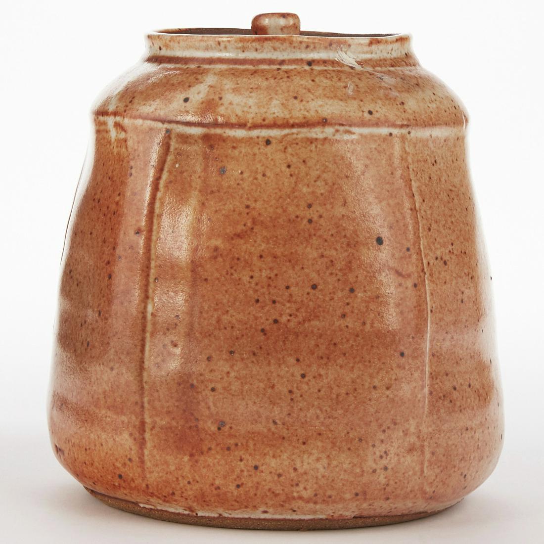 Warren MacKenzie Studio Pottery Lidded Jar: Warren MacKenzie (1924-2018). Studio pottery ceramic lidded jar. Glazed stoneware. Warren MacKenzie was a renowned Minnesota studio potter. A student of Bernard Leach and Shoji Hamada, he is credited