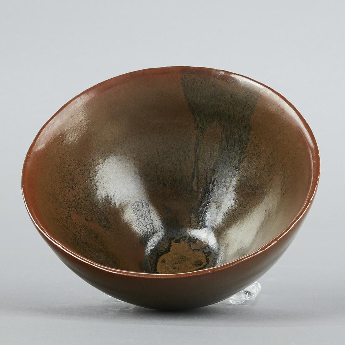 Chinese Hare's Fur Ceramic Bowl: Chinese ceramic bowl with a lovely hare's fur glaze. Acquired in the 1980s From a Private Minnesota collection. Height: 2 3/4 in x diameter: 5 in.