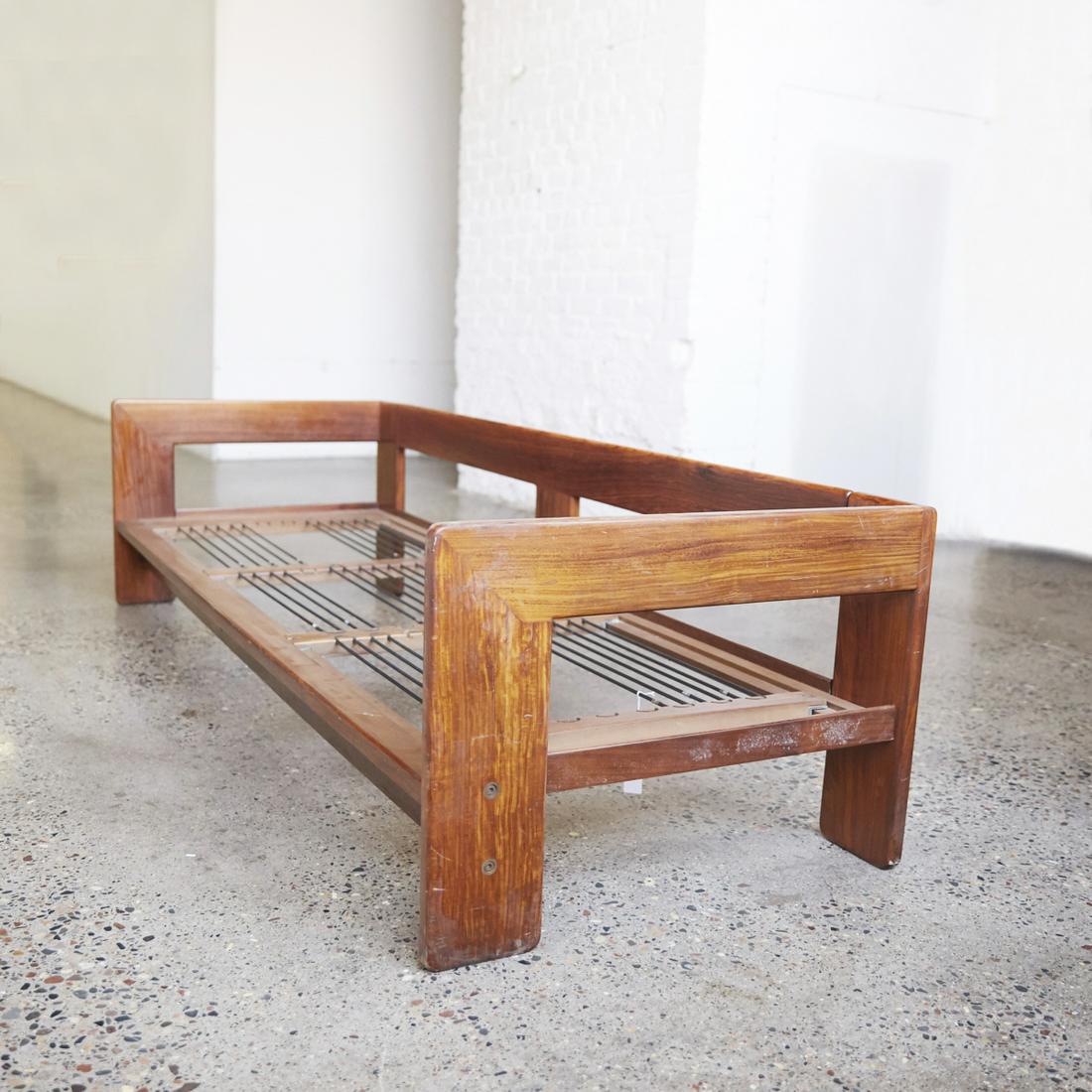 Tobia Scarpa Knoll Mid-Century Bastiano Sofa (1 of 3)