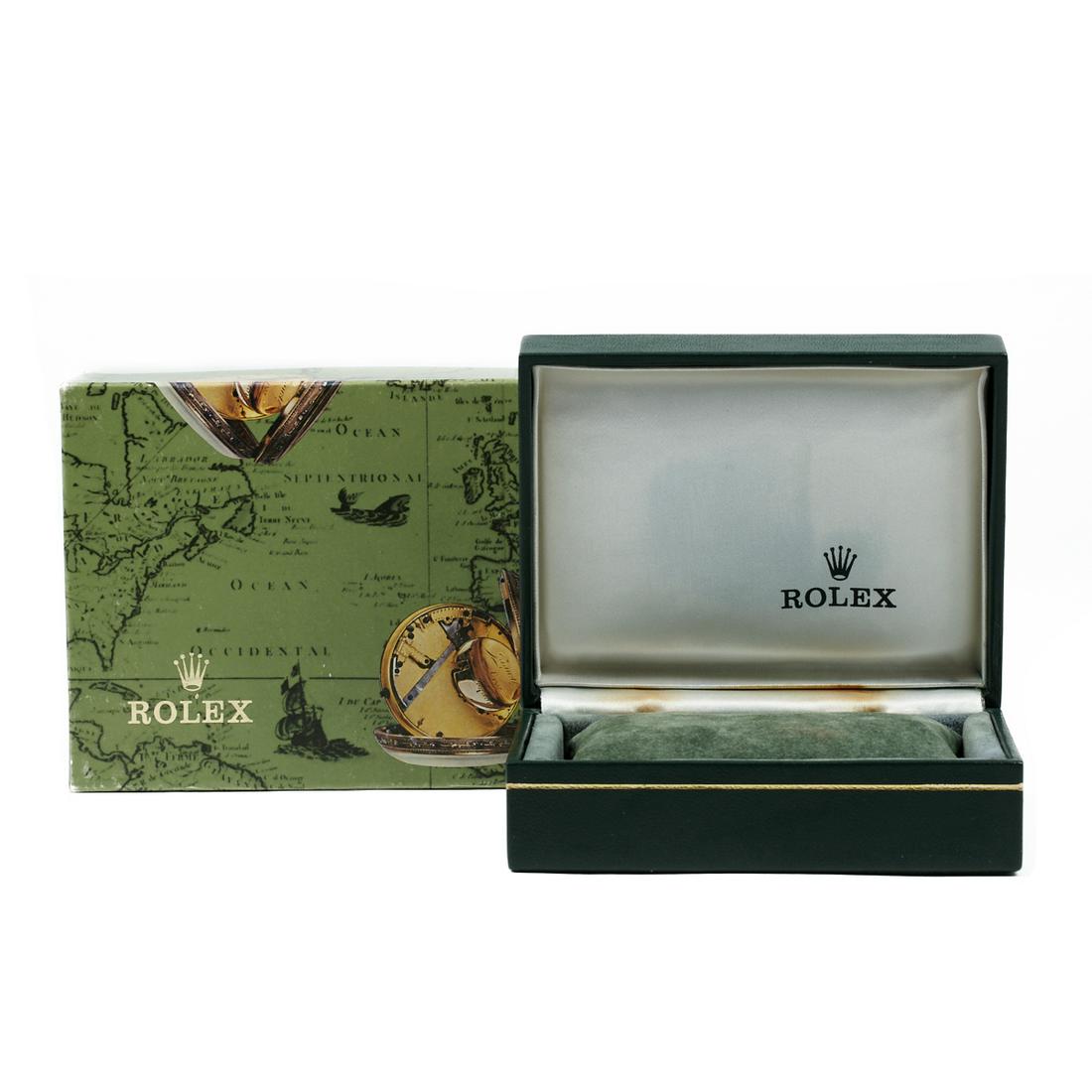 Vintage Green Rolex Inner and Outer Box: Vintage Rolex inner and outer box with cushion.Height: 4 3/4 in x width: 5 1/2 in.