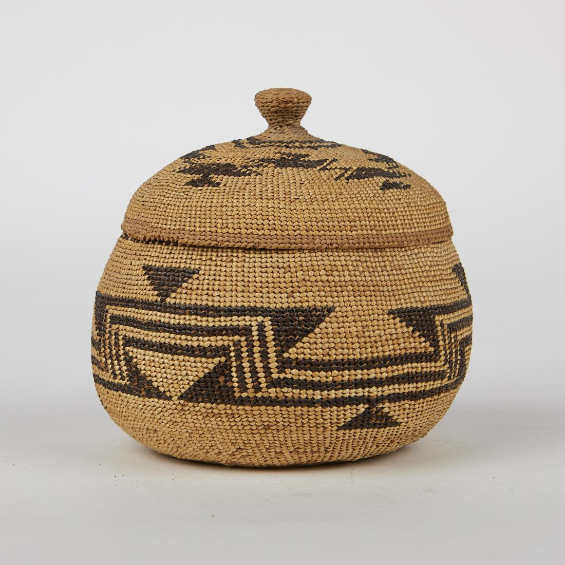 Yurok Native American Woven Lidded Basket (1 of 8)