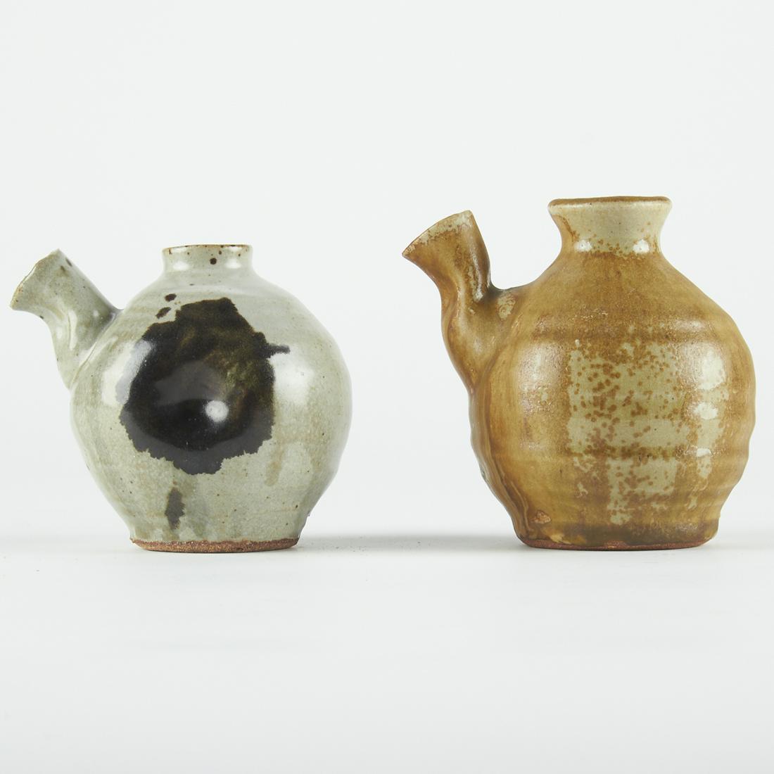 Pair of Warren MacKenzie Studio Ceramic Sauce Pitchers (1 of 8)