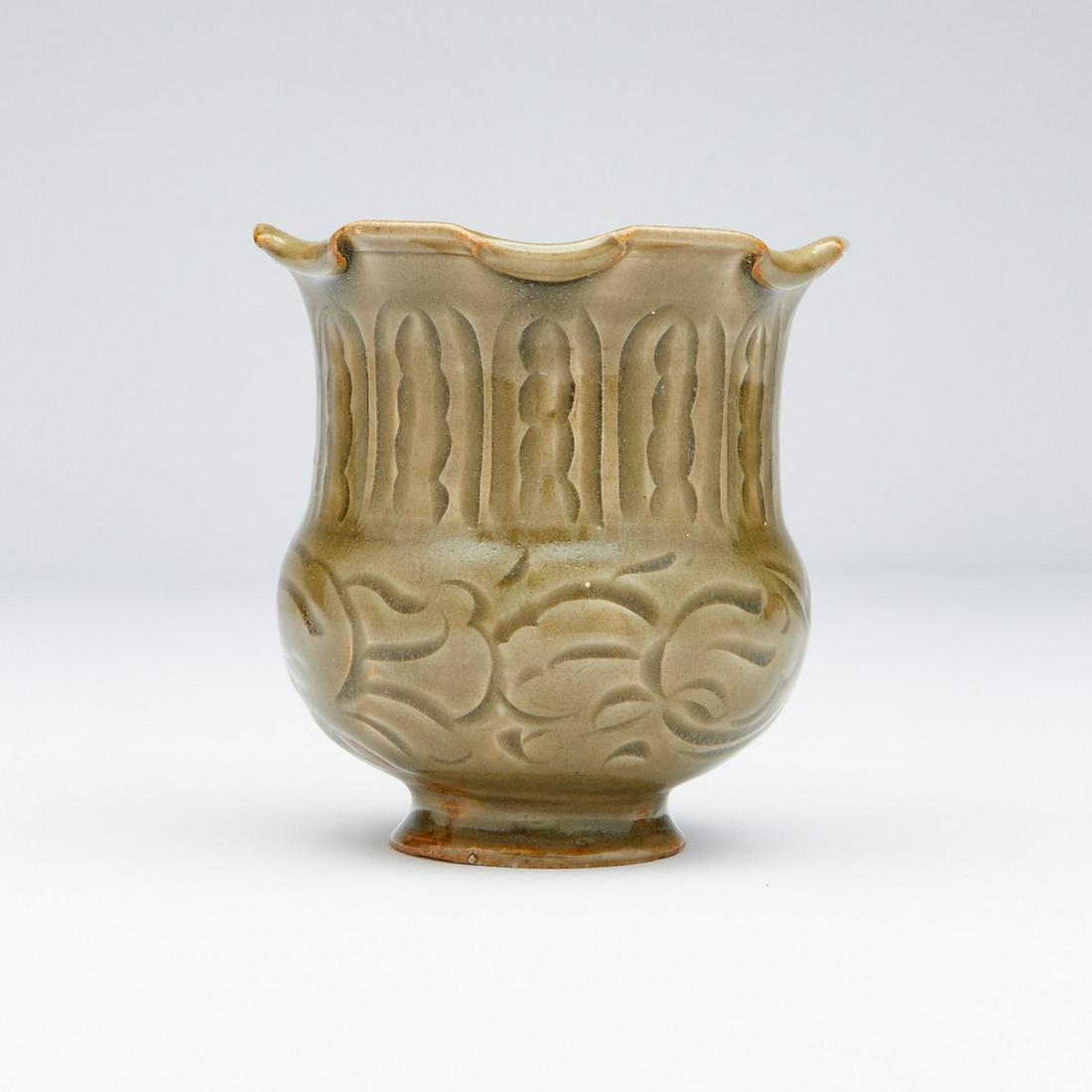 Chinese Yaozhou Petal-Rim Jar (1 of 6)