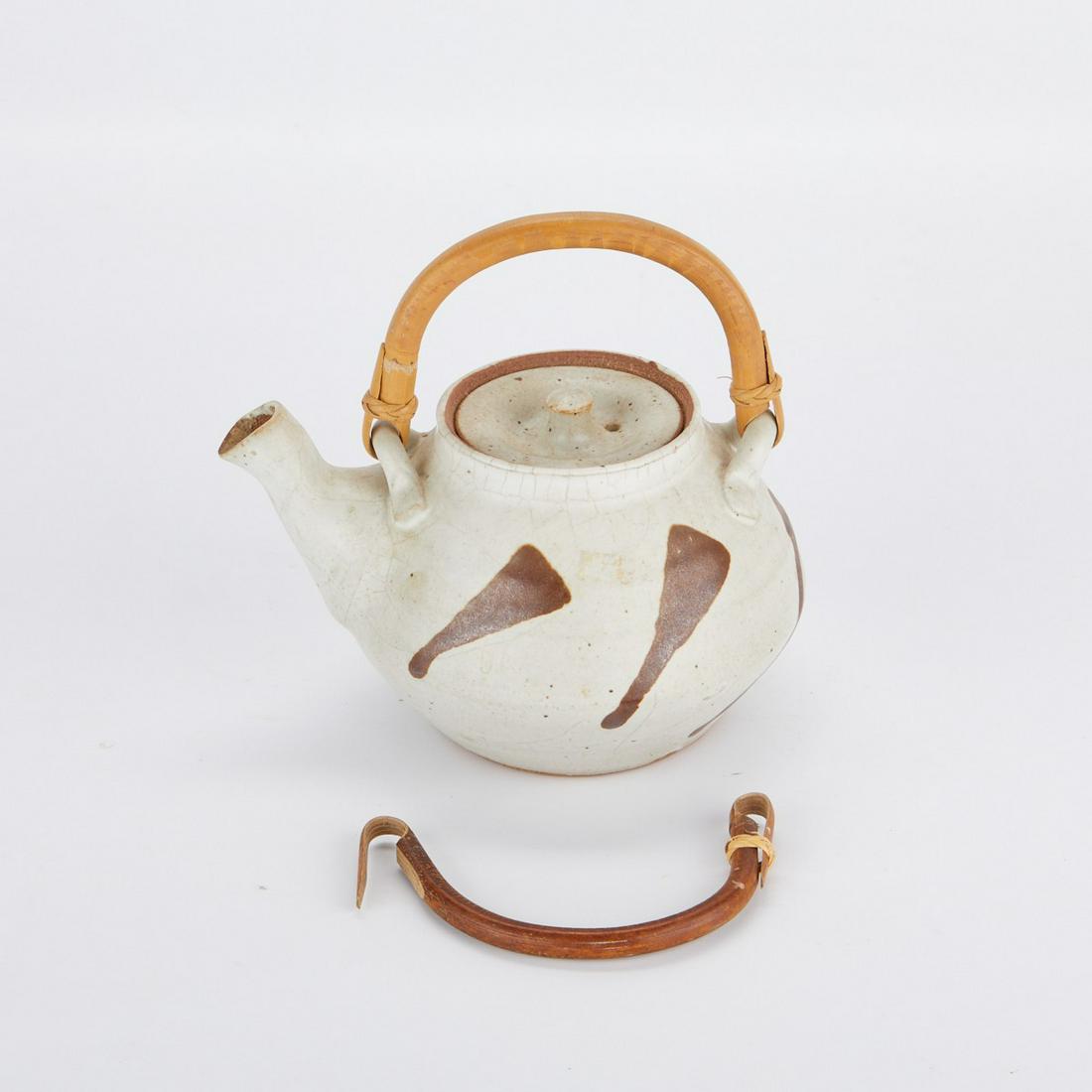 Warren MacKenzie Teapot and Extra Handle - Stamped (1 of 9)