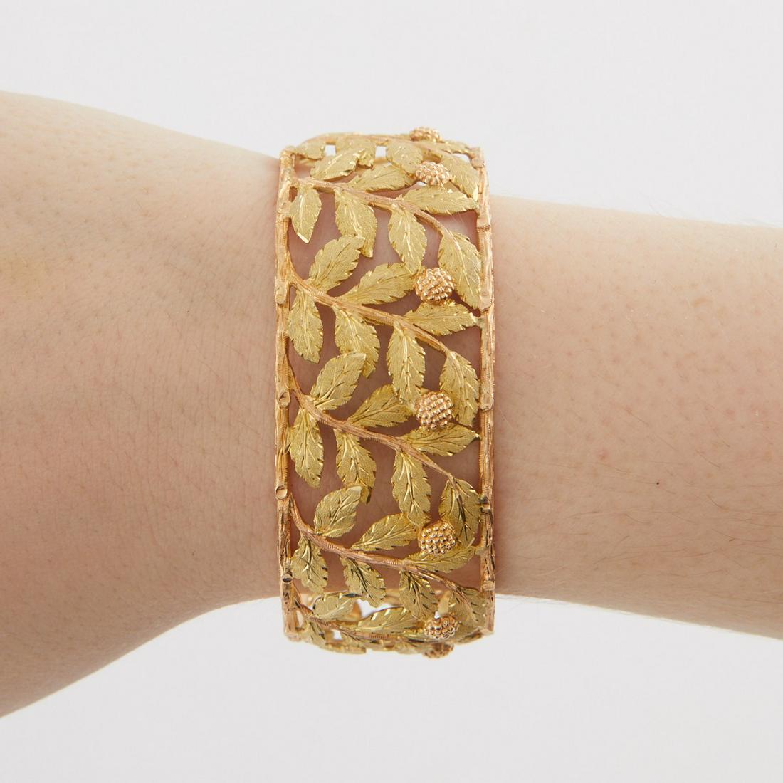 Buccellati 18k Gold Vine Cuff Bracelet (1 of 8)