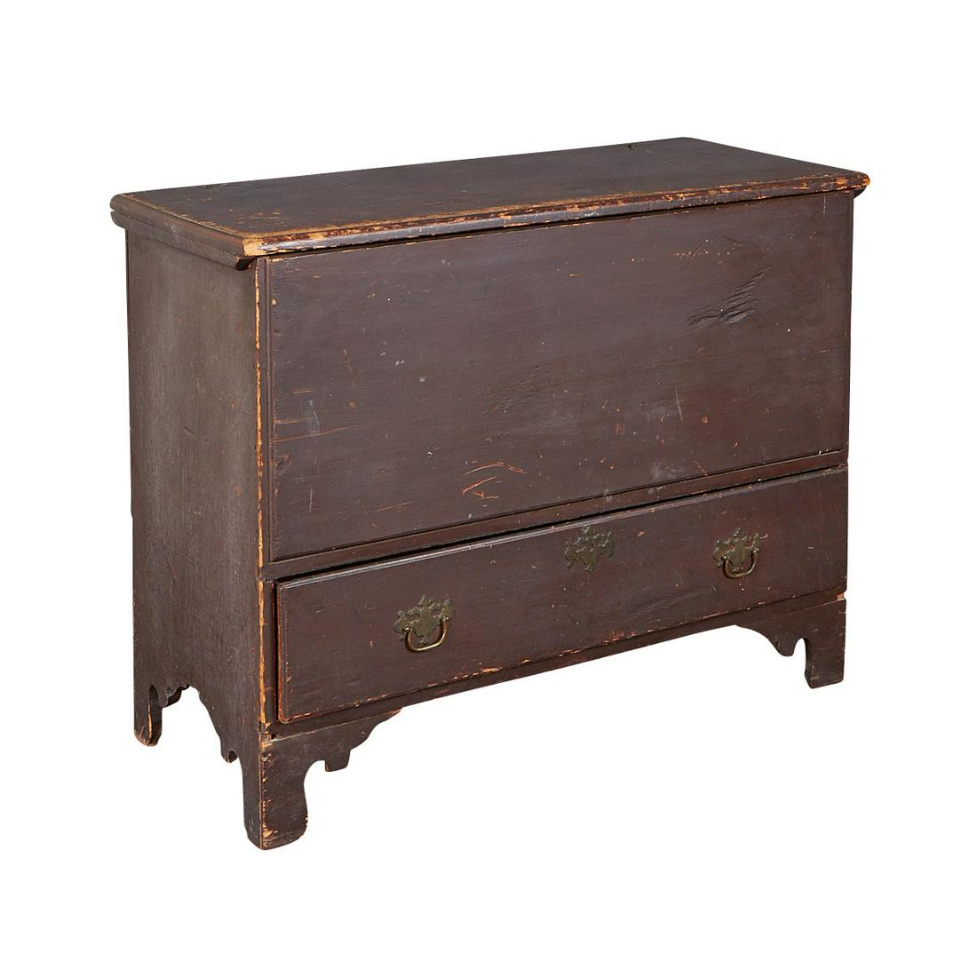 18th c. Chippendale Blanket Chest (1 of 14)
