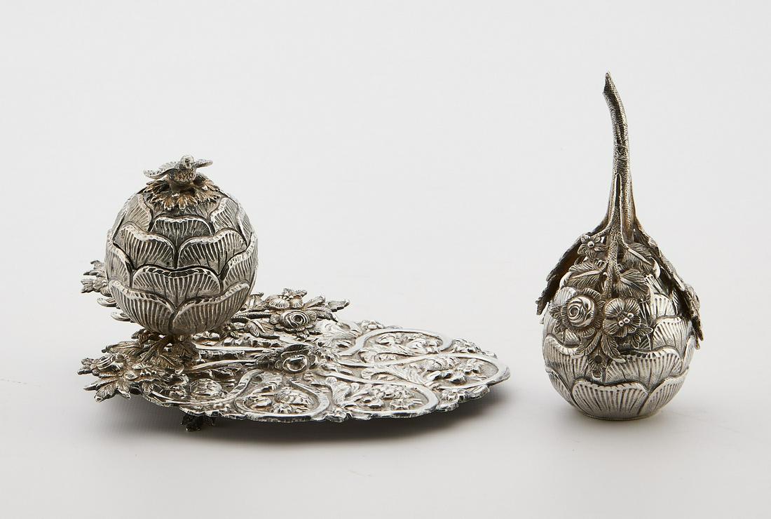 Silver Artichoke Sprinkler and Spice Box (1 of 16)