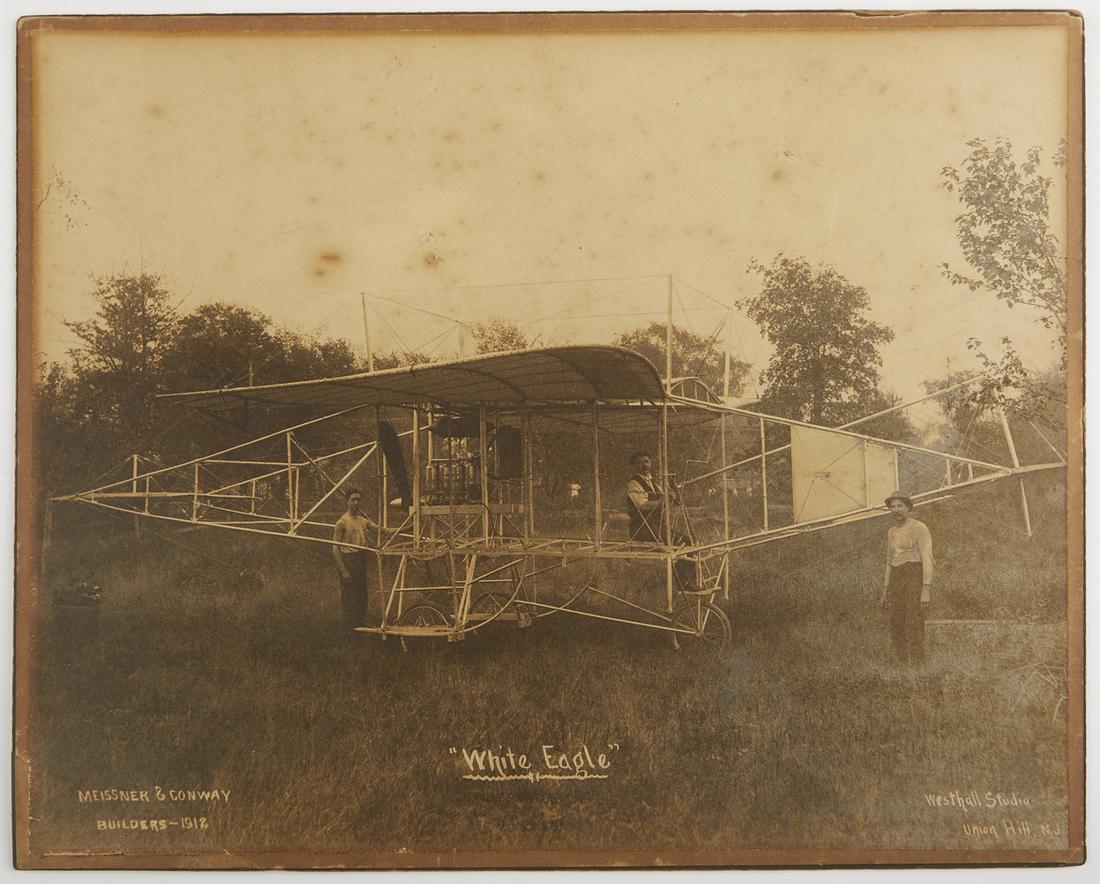 Meissner & Co. Builder White Eagle Goldtone Photo (1 of 7)