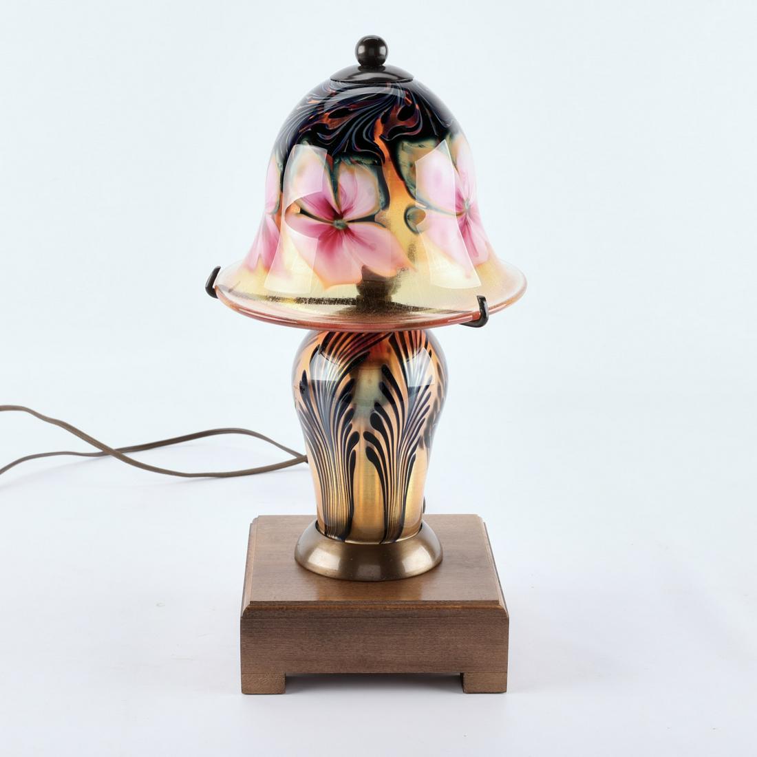 Daniel Lotton Art Glass Boudoir Lamp (1 of 10)