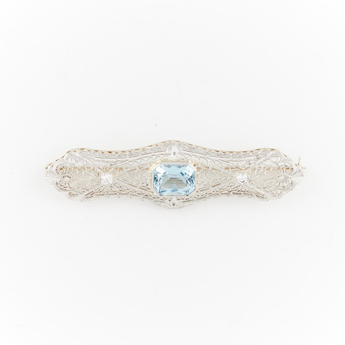 The Allsop-Bliss Co 14k White Gold Art Deco Brooch: The Allsop-Bliss Co. 14k white gold Art Deco style filigree brooch set with central rectangular cut aquamarine and two accent diamonds. With locking safety clasp. Marked "14k" at clasp with