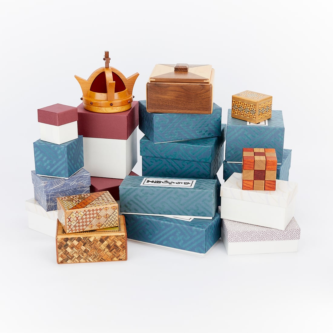 19 Akio Kamei Karakuri Wood Puzzle Boxes (1 of 13)