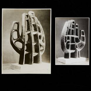 Pr Photo Belgian Sculpture de Vinck Minimalism: Pair of two silver gelatin prints on board depicting the sculpture "Hand" by Antoine de Vinck. Both dated 1960 on both versos. Inscribed on the verso that the piece was part of "The Art