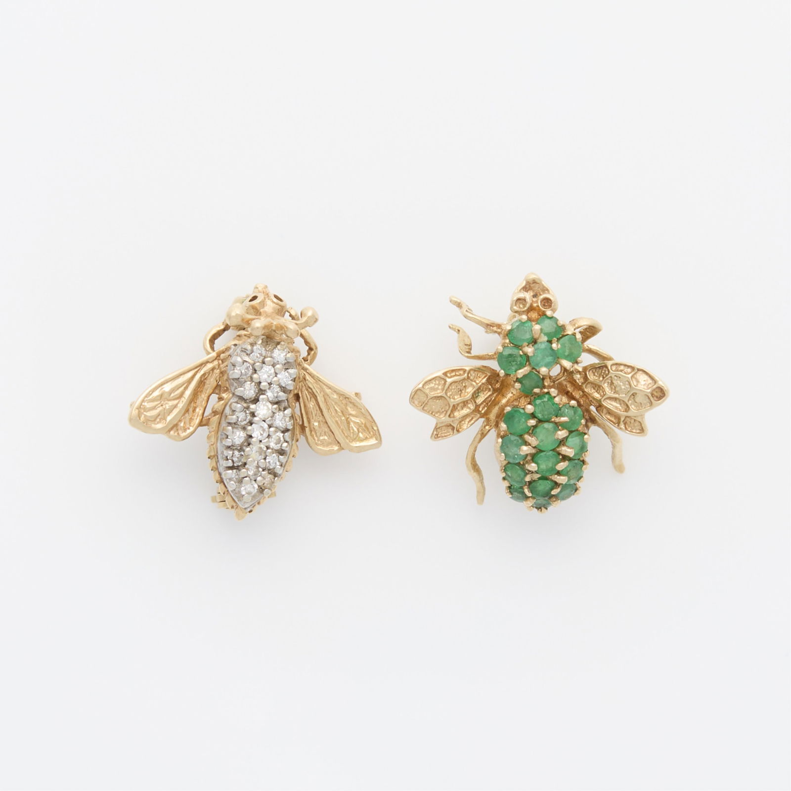 Group of 2 14k Fly Pins (1 of 2)